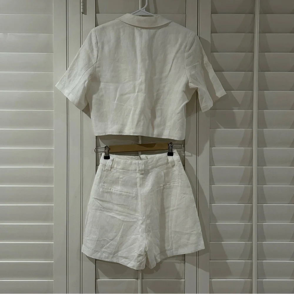 DISSH Off White Linen Set - Picture 4 of 5